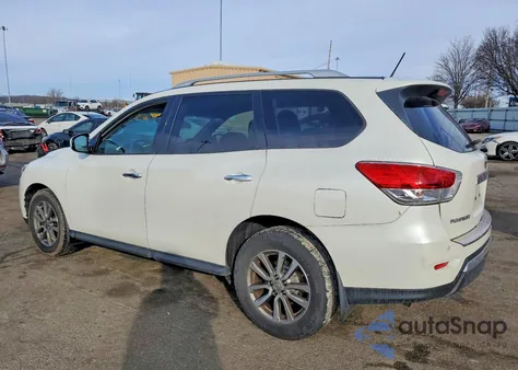 2016 Nissan Pathfinder S z USA, uszkodzony, nr VIN 5N1AR2MM6GC623341